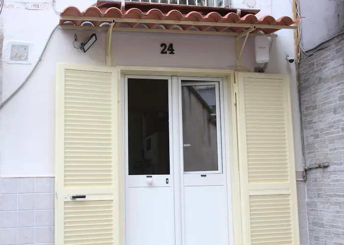 Casa Milu Centro * נאפולי